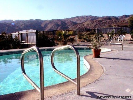 Harmony Motel 2*